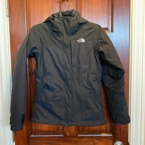 Women’s XS Northface Thermoball Eco Snow Triclimate Ski Jacket